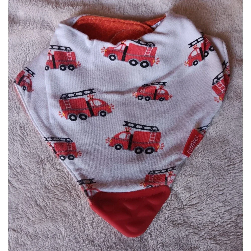 Bibs Lot Of 4 Baby Boys Fabric teether nursing